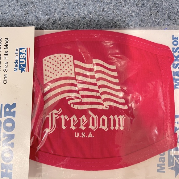 NEW PINK MASK of HONOR NEW in PACKAGE OSFM 100% 2-ply Cotton - Picture 1 of 4